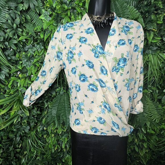 PINKLINE Tops Women Small Beige‎ Blouse Floral Blue Detail Faux Wrap Sheer  0726 - Picture 4 of 9